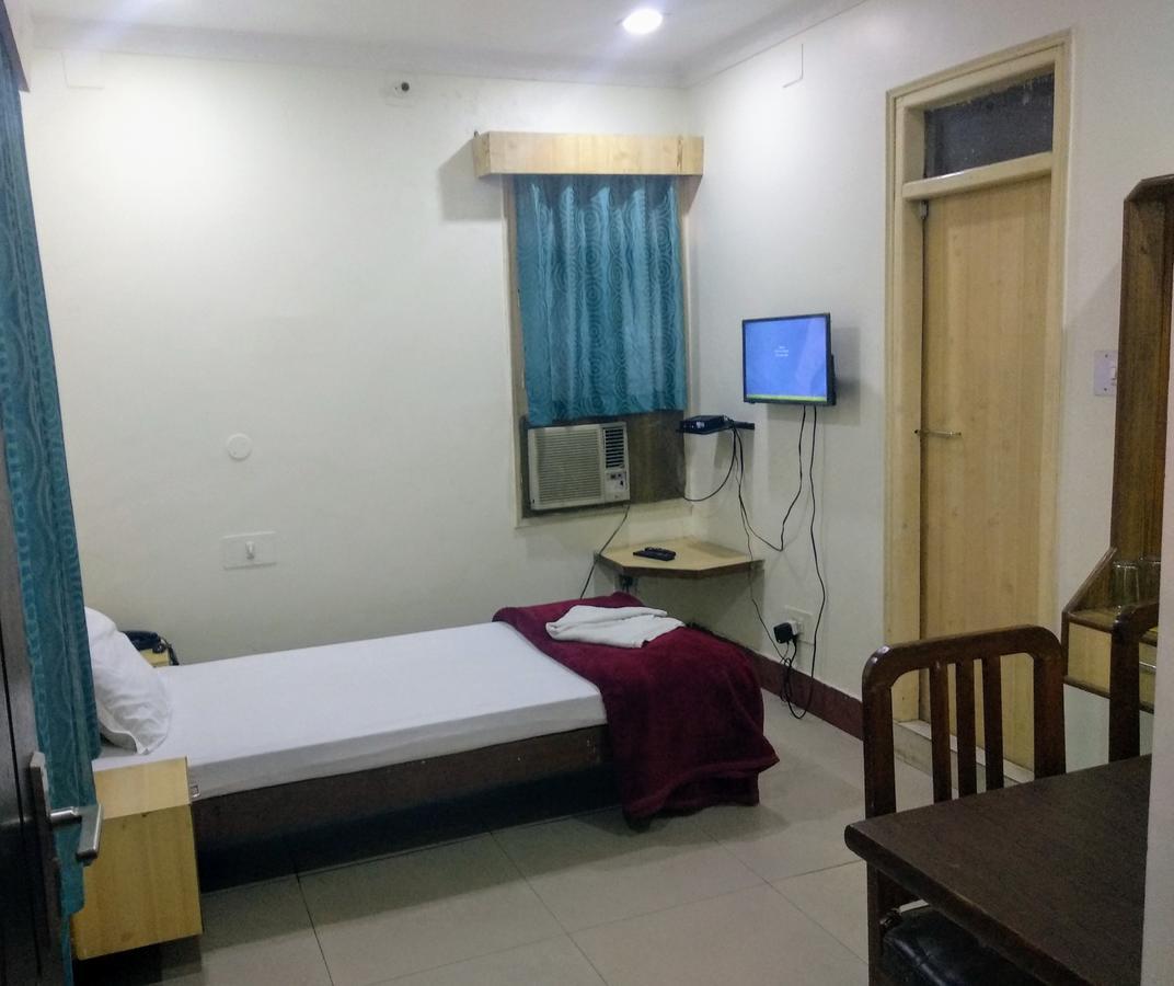 פאטנה Hotel Patliputra Gautam מראה חיצוני תמונה